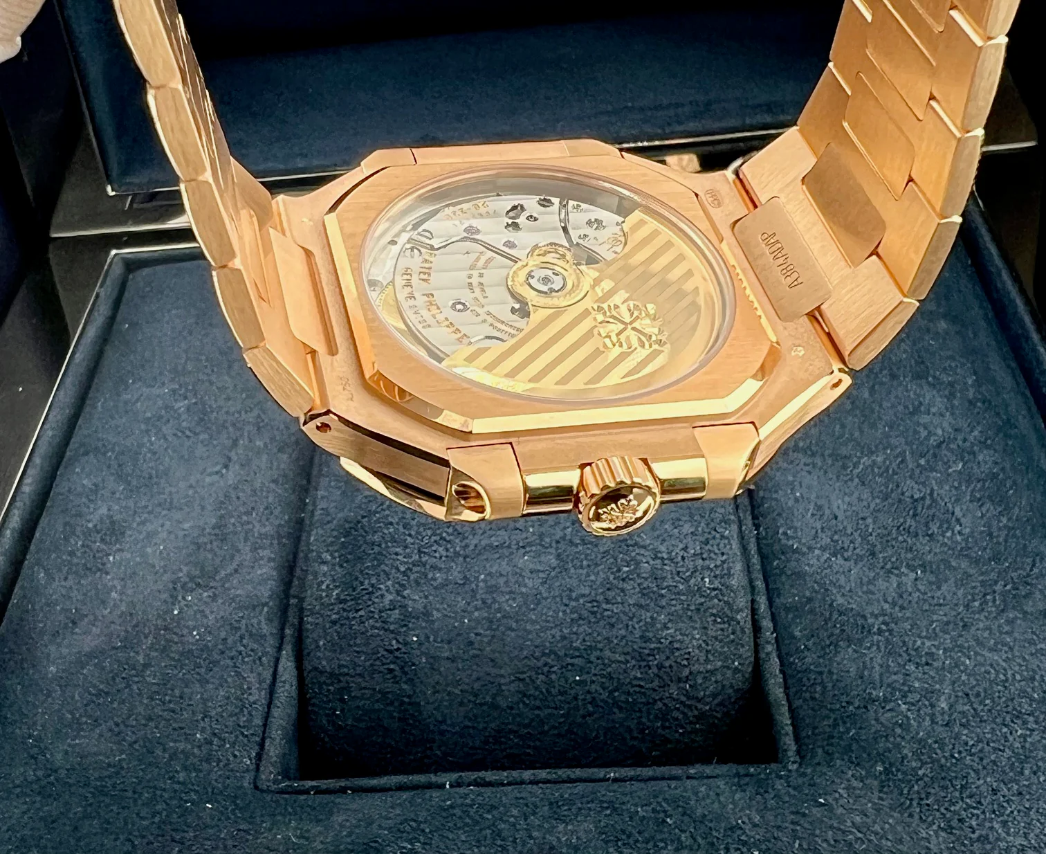 Patek Philippe Cubitus 7128/1R ''Chocolate'' 2025 NEW - Image 6