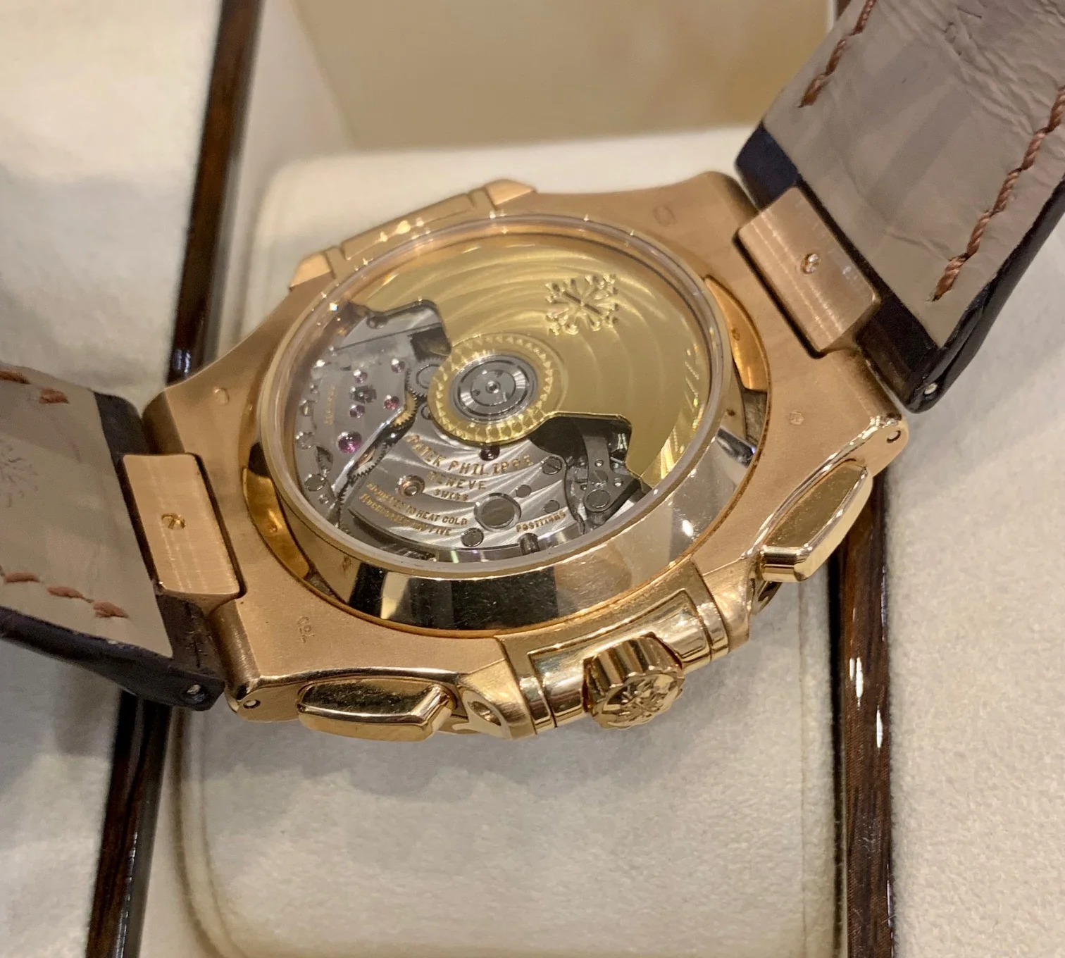 Patek Philippe Nautilus 5980/1R-001 Chocolate 2011 Extrait d'archive - Image 4